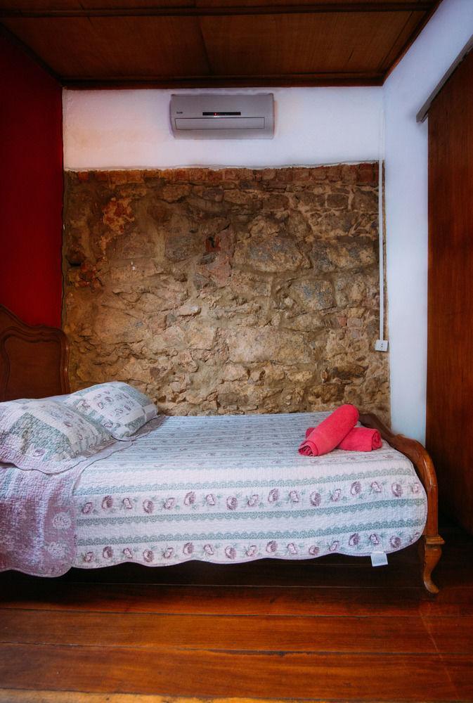 Leonor 2* Rio de Janeiro